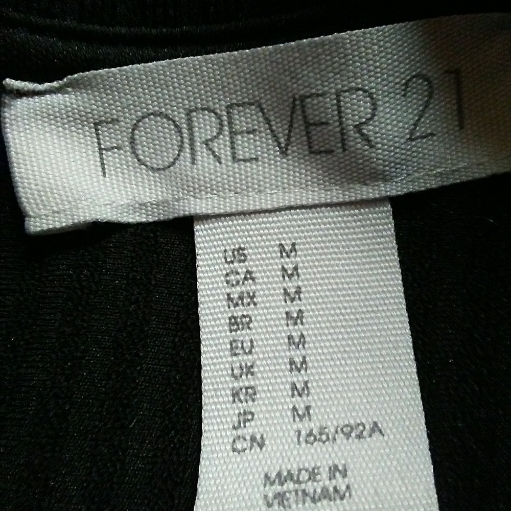 Forever 21 Ribbed Bodycon Cold Shoulder Dress - Picture 4 of 6